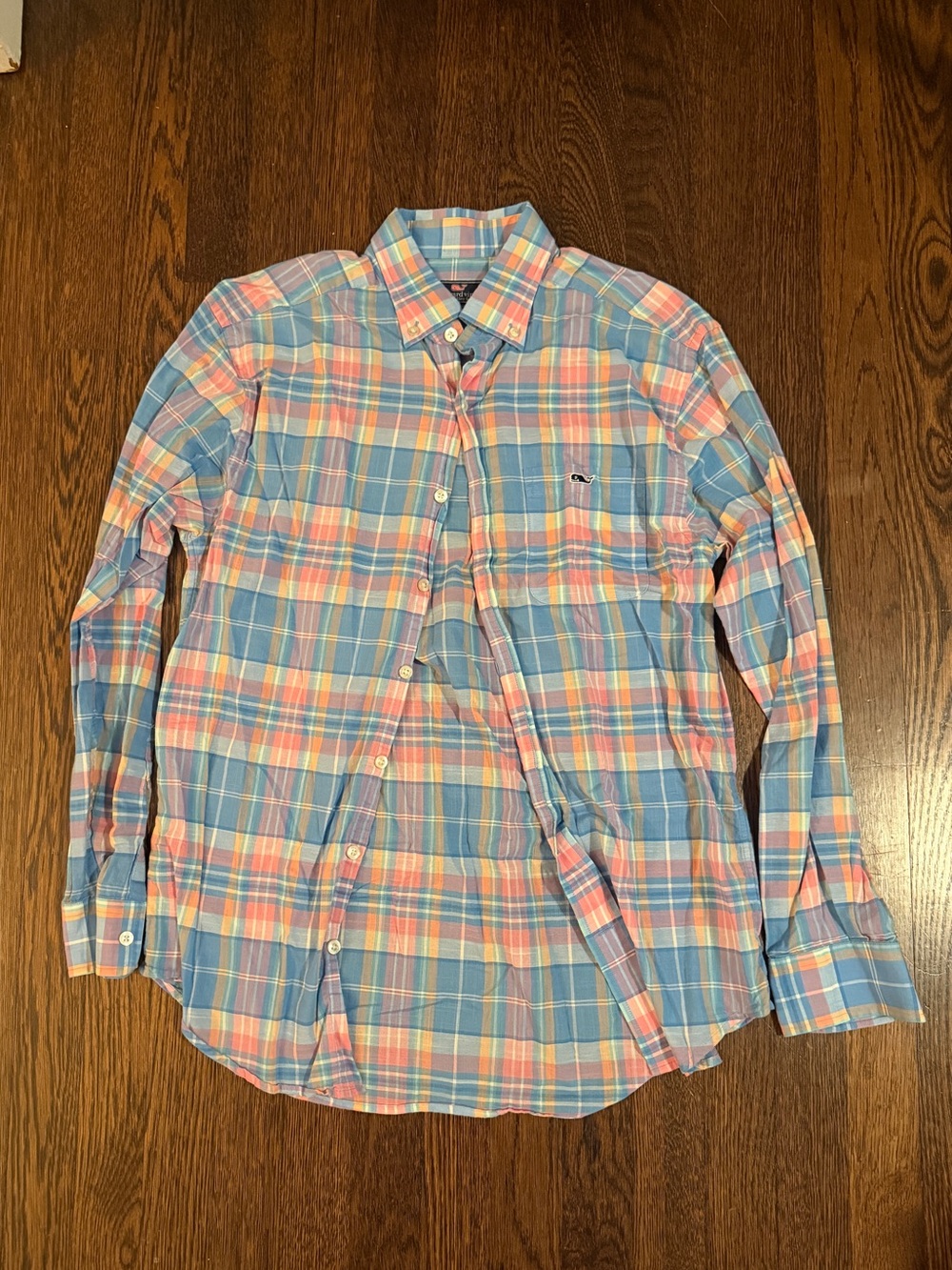 Vineyard Vines Linen Button Down size small Classic Fit Tucker Shirt